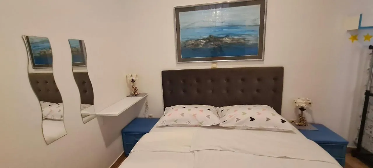 Apartments Villa Krasa Laurana